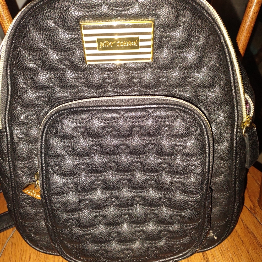 Betsy Johnson black heart design backpack